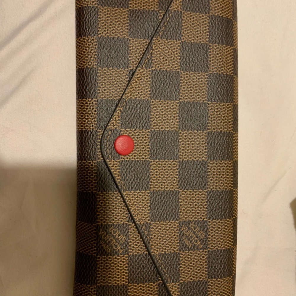 Louis V envelope wallet